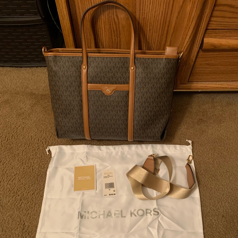 Michael Kors Beck medium convertible tote